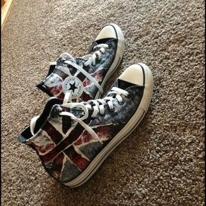 British flag Converse
